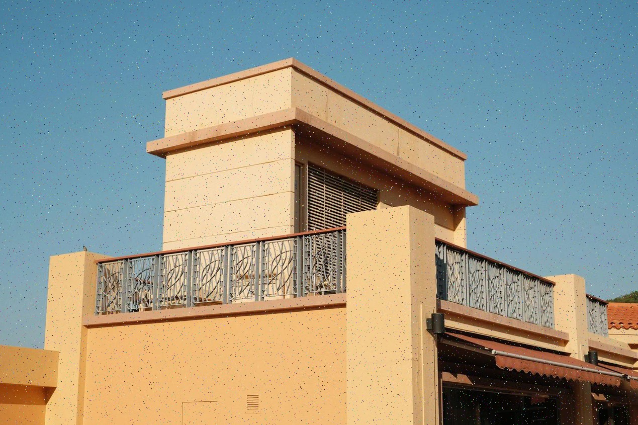 Technik provádí měření